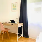 Апартаменти Apstay City Center I Parking I Self Check-In Грац