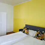 Apstay City Center I Parking I Self Check-In Апартаменти