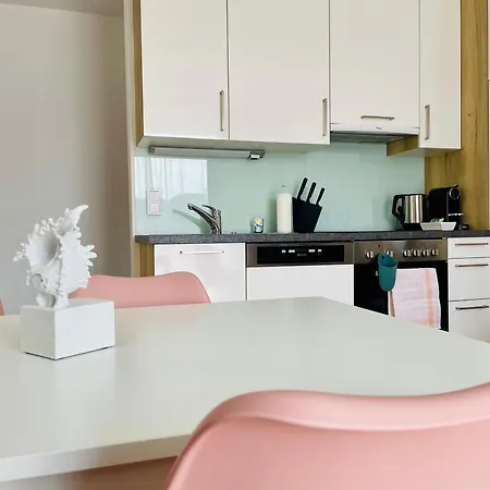 Apstay Center I Parking Option I Self Check-in *