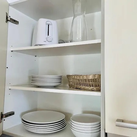 Apstay Center I Parking I Self Check-in I Breakfast Box Apartment