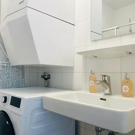 Apstay Center I Parking Option I Self Check-in Štýrský Hradec