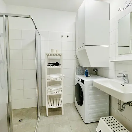 Apstay Center I Parking Option I Self Check-in