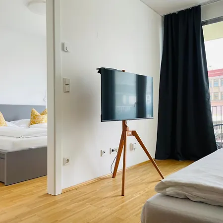 Apstay Center I Free Parking I Self Check-in Apartmán