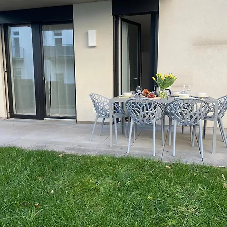 Apstay Center I Parking Option I Self Check-in גראץ