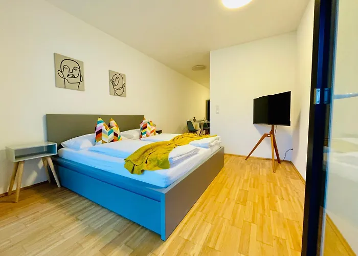 Apstay Center I Parking Option I Self Check-in Грац