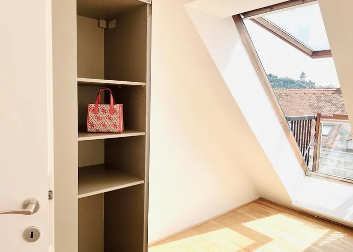 Apstay Center I Parking Option I Self Check-in Грац