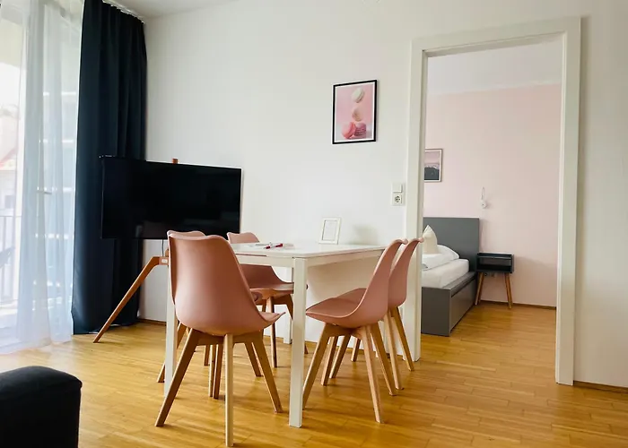 Апартаменти Apstay Center I Parking Option I Self Check-in Грац