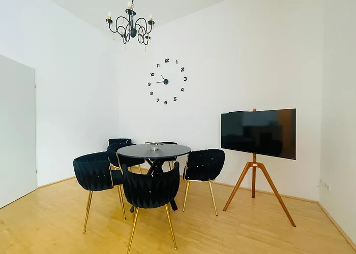 Апартаменти Apstay Center I Parking Option I Self Check-in